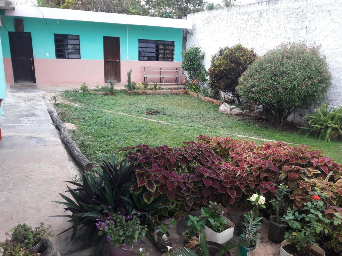 Hostal Y Temazcal Guemez Chichén-Itzá Exteriör bild
