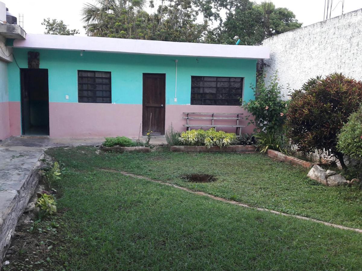 Hostal Y Temazcal Guemez Chichén-Itzá Exteriör bild