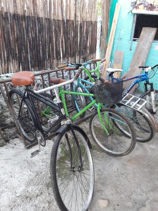 Hostal Y Temazcal Guemez Chichén-Itzá Exteriör bild